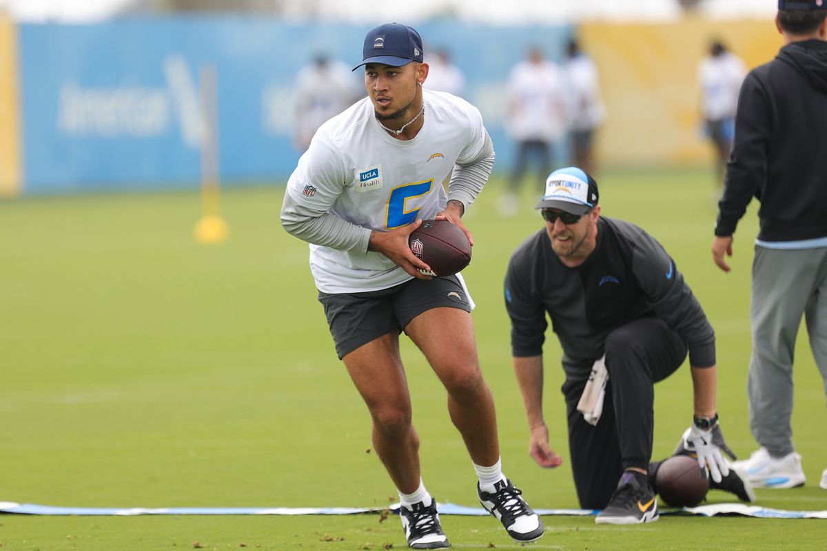 Los Angeles Chargers quarterback Trey Lance (5) participates in drills during Chargers organized team activities on May 11th, 2026 in El Segundo, CA.