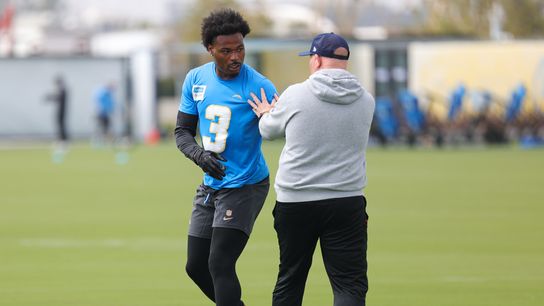 Los Angeles Chargers defensive back Derwin James (3) participating in drills during Chargers organized team activities on May 11th, 2026 in El Segundo, CA. Los Angeles Chargers defensive back Derwin James (3) participating in drills during Chargers organized team activities on May 11th, 2026 in El Segundo, CA.
