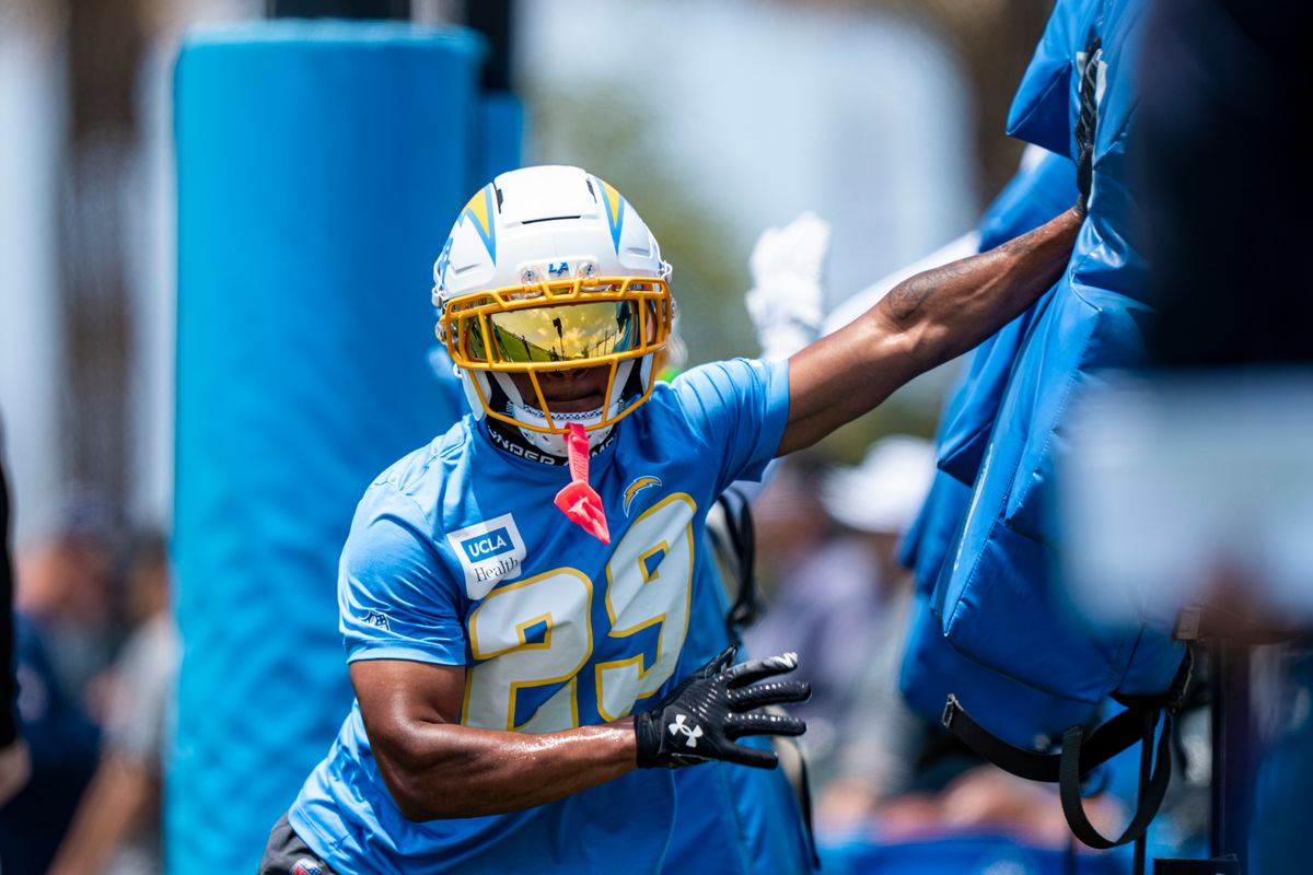 Los Angeles Chargers cornerback Tarheeb Still (29) participates in drills during Chargers organized team activities at the Bolt on Tuesday, June 2nd in El Segundo, CA. Los Angeles Chargers cornerback Tarheeb Still (29) participates in drills during Chargers organized team activities at the Bolt on Tuesday, June 2nd in El Segundo, CA.