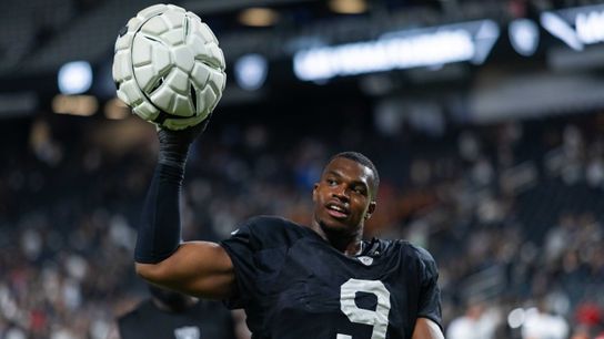 Las Vegas Raiders Defensive End Tyree Wilson (9) waves at the Raiders’ fans while walking towards the locker room after the Las Vegas Raiders Training Camp, Wednesday August 14, 2024 in Las Vegas, Nev. (DJ Cabanlong/The Sporting Tribune) Las Vegas Raiders Defensive End Tyree Wilson (9) waves at the Raiders’ fans while walking towards the locker room after the Las Vegas Raiders Training Camp, Wednesday August 14, 2024 in Las Vegas, Nev. (DJ Cabanlong/The Sporting Tribune)
