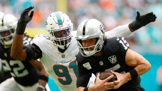 Bowers' big day not enough as Raiders fall to Dolphins in Miami for 6th straight loss (Las Vegas Raiders)