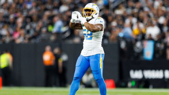 Chargers Re-Sign Khalil Mack, Aim to Keep Pass-Rush Trio Together taken El SEGUNDO, Calif. -- (Los Angeles Chargers). Photo by Ric Tapia - The Sporting Tribune