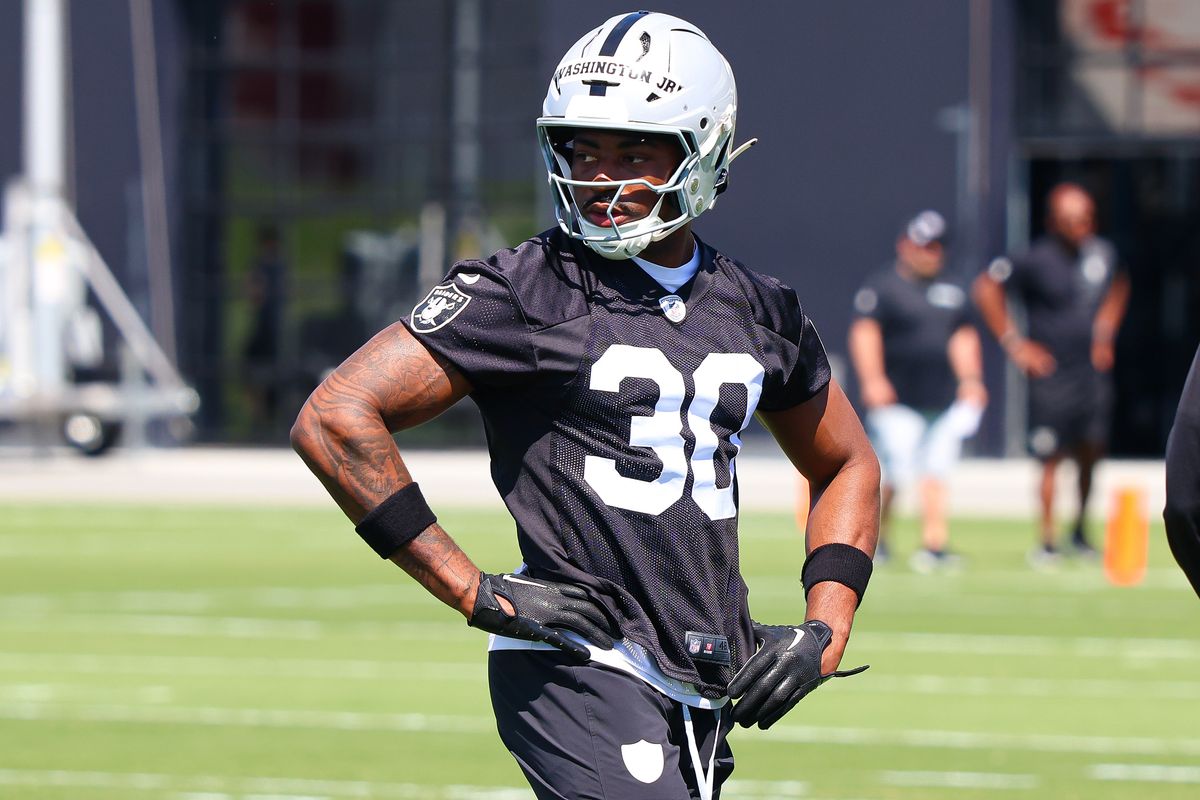 Las Vegas Raiders 2026 fourth round draft pick RB Mike Washington Jr. (30) seen at Raiders Rookie Mini-Camp at Intermountain Health Performance Center on Saturday, May 02, 2026, in Henderson, Nevada. 