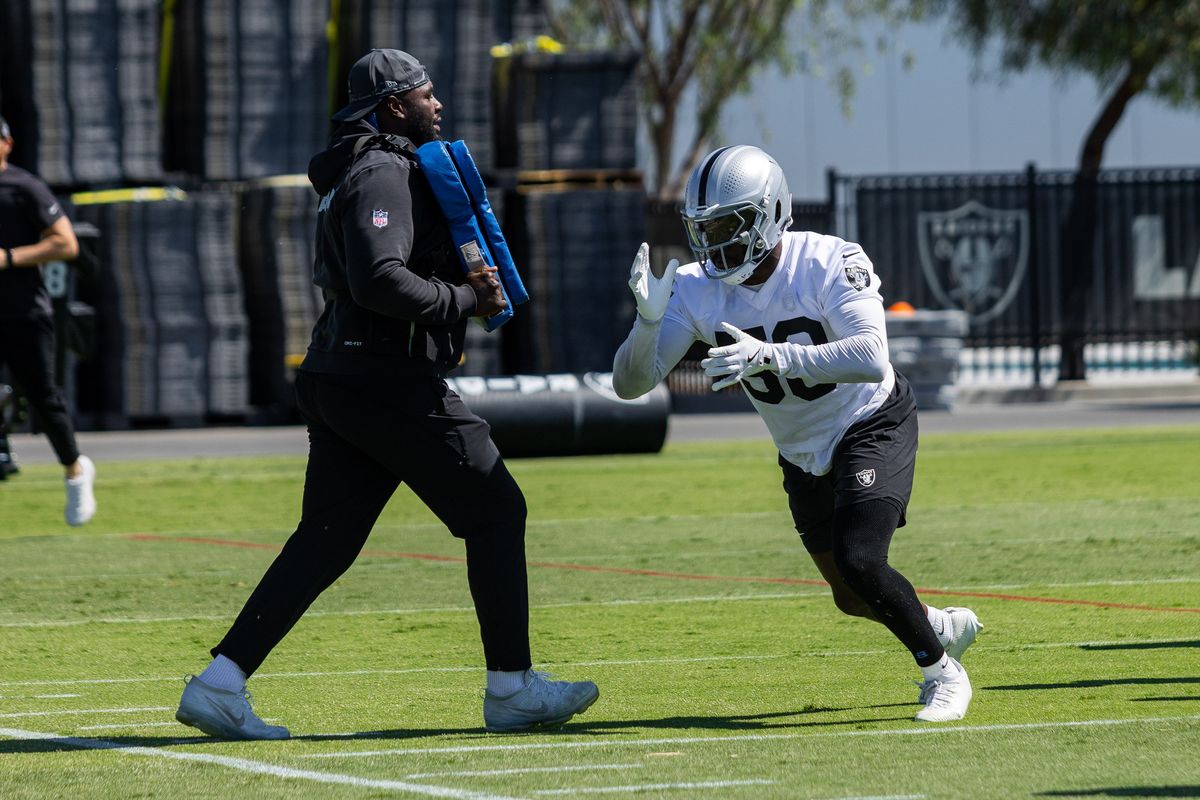 Las Vegas Raiders linebacker Segun Olubi (50) participates in a defensive drill during Raiders OTAs at Intermountain Health Performance Center, Wednesday May 20, 2026 in Henderson, Nev. Las Vegas Raiders linebacker Segun Olubi (50) participates in a defensive drill during Raiders OTAs at Intermountain Health Performance Center, Wednesday May 20, 2026 in Henderson, Nev.
