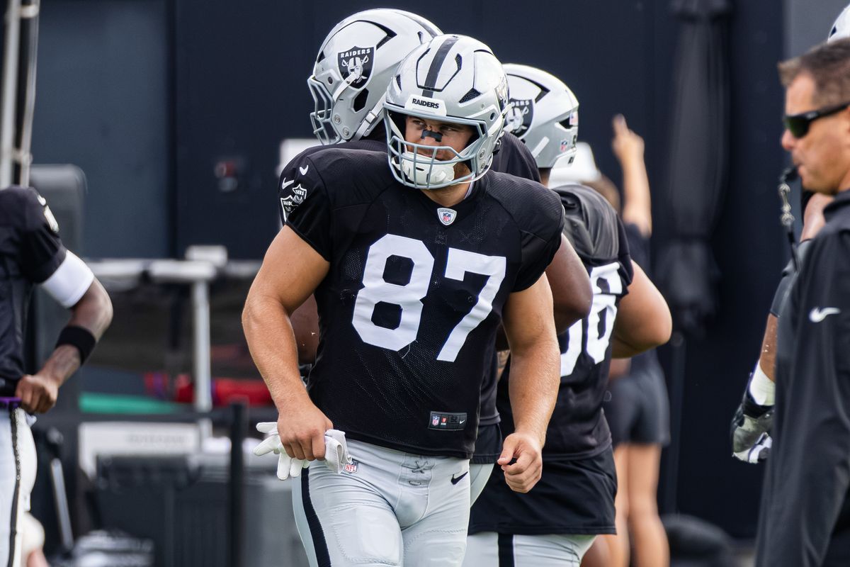 Las Vegas Raiders TE Michael Mayer (87) seen during warmups prior to Day 8 of Raiders Training Camp on Friday, August 7, 2026, in Henderson, Nevada. Las Vegas Raiders TE Michael Mayer (87) seen during warmups prior to Day 8 of Raiders Training Camp on Friday, August 7, 2026, in Henderson, Nevada.