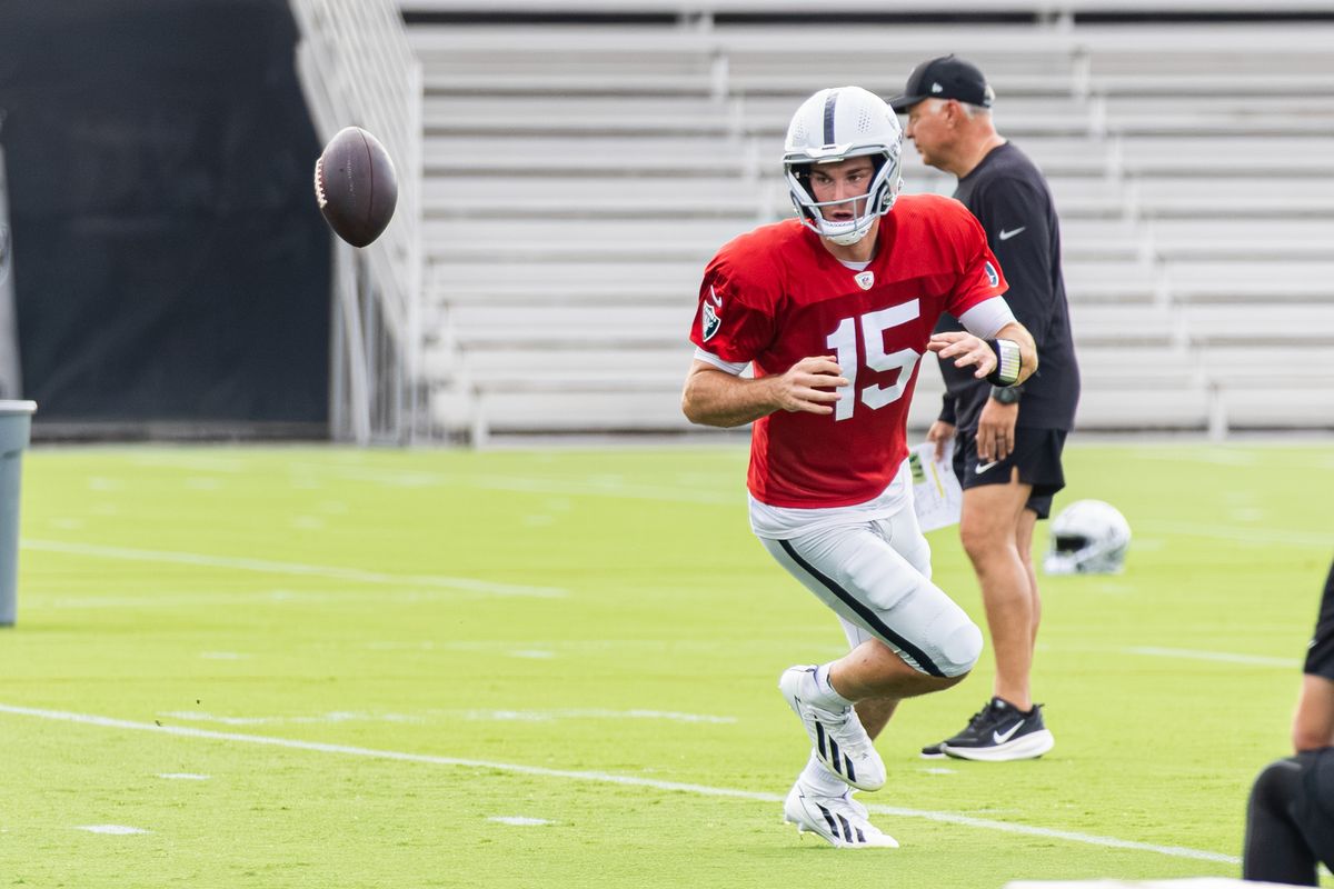 Las Vegas Raiders QB Fernando Mendoza (15) participates in drills on Day 8 of Raiders Training Camp on Friday, August 7, 2026, in Henderson, Nevada. Las Vegas Raiders QB Fernando Mendoza (15) participates in drills on Day 8 of Raiders Training Camp on Friday, August 7, 2026, in Henderson, Nevada.
