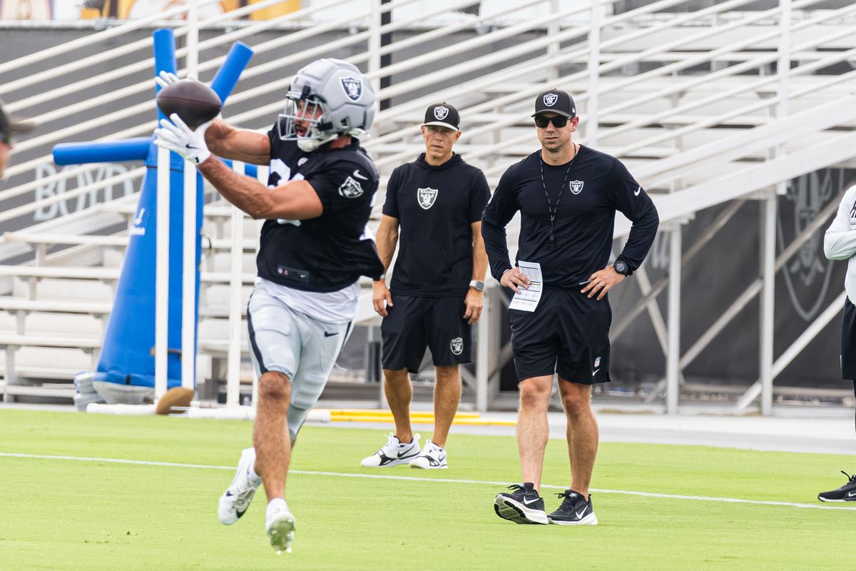 Las Vegas Raiders head coach Klint Kubiak watches offensive drills on Day 8 of Raiders Training Camp on Friday, August 7, 2026, in Henderson, Nevada. Las Vegas Raiders head coach Klint Kubiak watches offensive drills on Day 8 of Raiders Training Camp on Friday, August 7, 2026, in Henderson, Nevada.