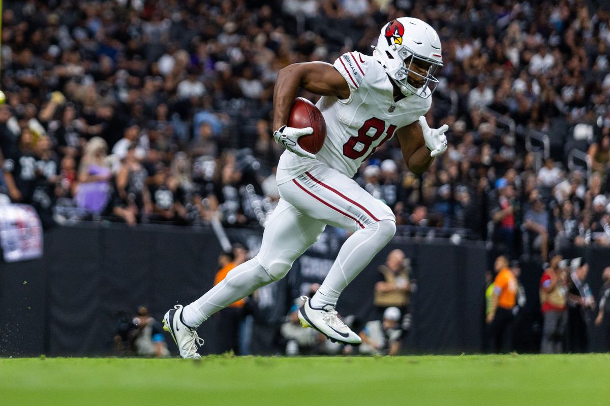 Arizona Cardinals wide receiver Devin Duvernay (81) returns the ball from a kick-off during a NFL preseason game between the Las Vegas Raiders and the Arizona Cardinals at Allegiant Stadium, Thursday August 13, 2026 in Las Vegas, Nev. Arizona Cardinals wide receiver Devin Duvernay (81) returns the ball from a kick-off during a NFL preseason game between the Las Vegas Raiders and the Arizona Cardinals at Allegiant Stadium, Thursday August 13, 2026 in Las Vegas, Nev.
