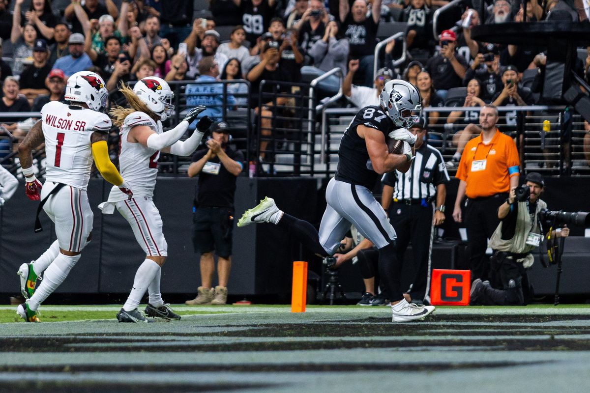 Las Vegas Raiders tight-end Michael Mayer (87) runs the ball into the endzone during a NFL preseason game between the Las Vegas Raiders and the Arizona Cardinals at Allegiant Stadium, Thursday August 13, 2026 in Las Vegas, Nev. Las Vegas Raiders tight-end Michael Mayer (87) runs the ball into the endzone during a NFL preseason game between the Las Vegas Raiders and the Arizona Cardinals at Allegiant Stadium, Thursday August 13, 2026 in Las Vegas, Nev.