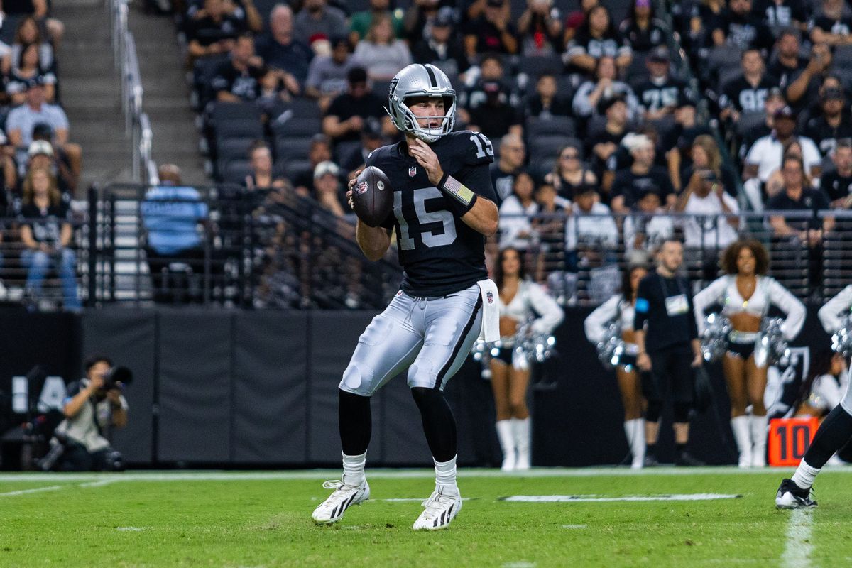 Las Vegas Raiders quarterback Fernando Mendoza (15) looks to throw the ball during a NFL preseason game between the Las Vegas Raiders and the Arizona Cardinals at Allegiant Stadium, Thursday August 13, 2026 in Las Vegas, Nev. Las Vegas Raiders quarterback Fernando Mendoza (15) looks to throw the ball during a NFL preseason game between the Las Vegas Raiders and the Arizona Cardinals at Allegiant Stadium, Thursday August 13, 2026 in Las Vegas, Nev.