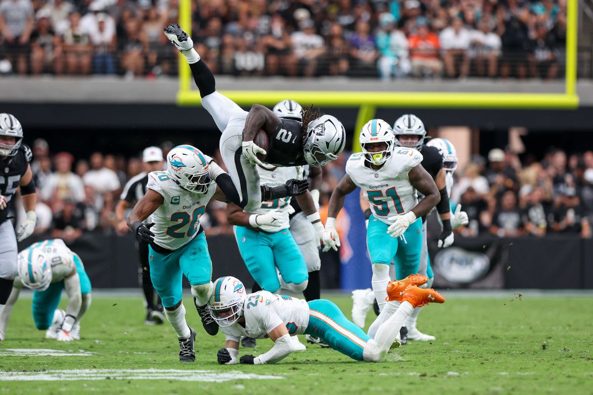 Las Vegas Raiders running back Ashton Jeanty (2) runs the ball for a gain during a NFL regular season game between the Las Vegas Raiders and Miami Dolphins at Allegiant Stadium, Sunday September 13, 2026 in Las Vegas, NV. Las Vegas Raiders running back Ashton Jeanty (2) runs the ball for a gain during a NFL regular season game between the Las Vegas Raiders and Miami Dolphins at Allegiant Stadium, Sunday September 13, 2026 in Las Vegas, NV.
