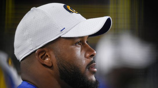 Dwight Freeney issues a chilling warning to the NFL over Aaron Donald’s status: “It’s gonna be a problem” taken At LOS ANGELES (TST Los Angeles). Photo by Mandatory Credit: Kelvin Kuo-USA TODAY Sports
