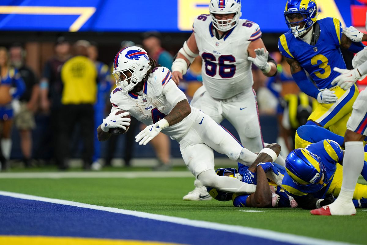 Buffalo Bills running back James Cook (4) rushes for a touchdown during an NFL football game against the Los Angeles Rams on October 12, 2026, at SoFi Stadium in Los Angeles, CA.