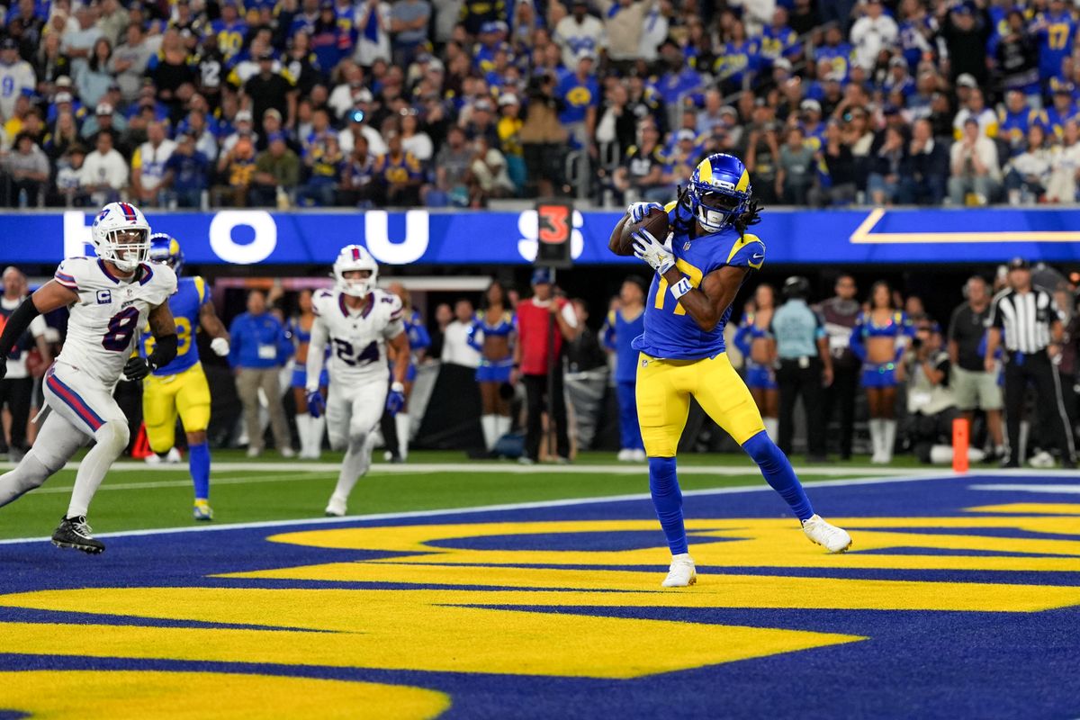 Los Angeles Rams wide receiver Davante Adams (17) catches a touchdown during an NFL football game against the ;buffalo; on October 12, 2026, at SoFi Stadium in Los Angeles, CA.