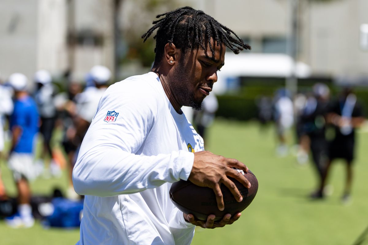 Los Angeles Rams wide receiver Tru Edwards (82) catches a ball during training camp at Loyola Marymount University, Friday July 25, 2025 in Los Angeles, Calif.