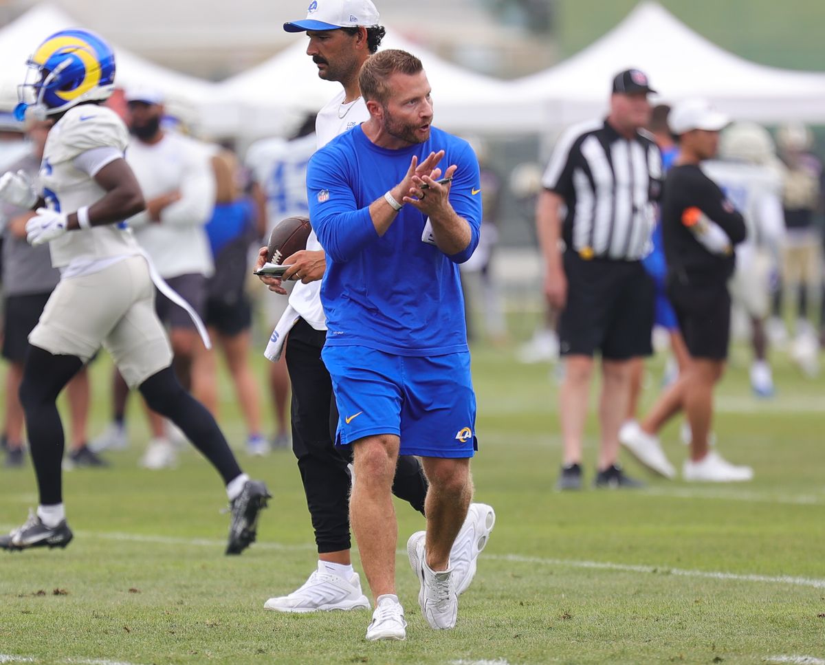 Head Coach Sean McVay of the Los Angeles Rams pumps up his players during joint practice against the New Orleans Saints on August 14, 2025 in Carson, CA.