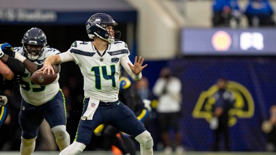 Seattle Seahawks quarterback, Sam Darnold (14) looks for a receiver to pass to during an NFL football game against the Los Angeles Rams on November 16, 2025 in Los Angeles, CA. Seattle Seahawks quarterback, Sam Darnold (14) looks for a receiver to pass to during an NFL football game against the Los Angeles Rams on November 16, 2025 in Los Angeles, CA.