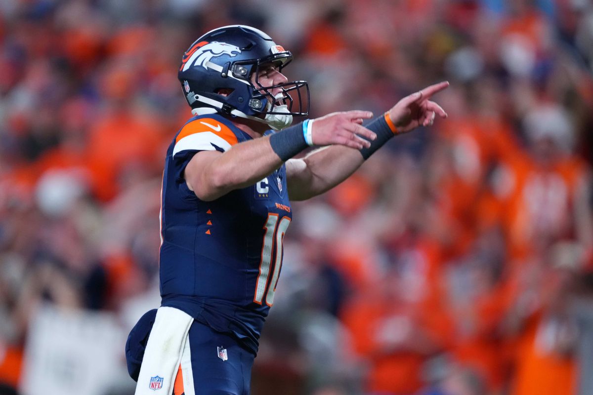 Denver Broncos quarterback Bo Nix #10 celebrates with teammates after a touchdown during an NFL football game against the Los Angeles Rams, on Sunday September 27, 2026 in Denver, CO. Denver Broncos quarterback Bo Nix #10 celebrates with teammates after a touchdown during an NFL football game against the Los Angeles Rams, on Sunday September 27, 2026 in Denver, CO.