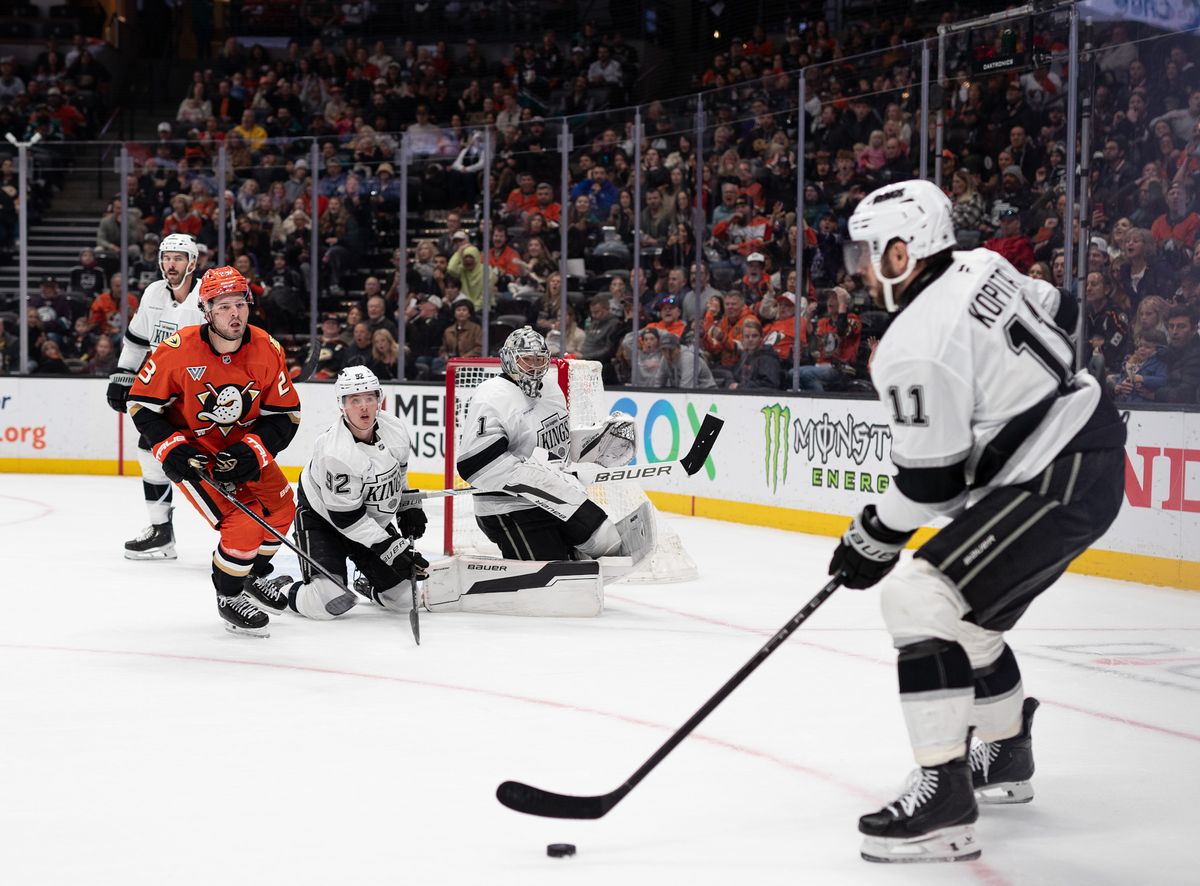 Anaheim Ducks C (23) Mason Mctavish looking to block a pass from LA Kings on November 29th, 2024 at the Honda Center in California. Anaheim Ducks C (23) Mason Mctavish looking to block a pass from LA Kings on November 29th, 2024 at the Honda Center in California.