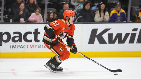 How Ducks' Zellweger, Mintyukov have played in regular blue-line roles after deadline clear-out taken at Honda Center (Anaheim Ducks)