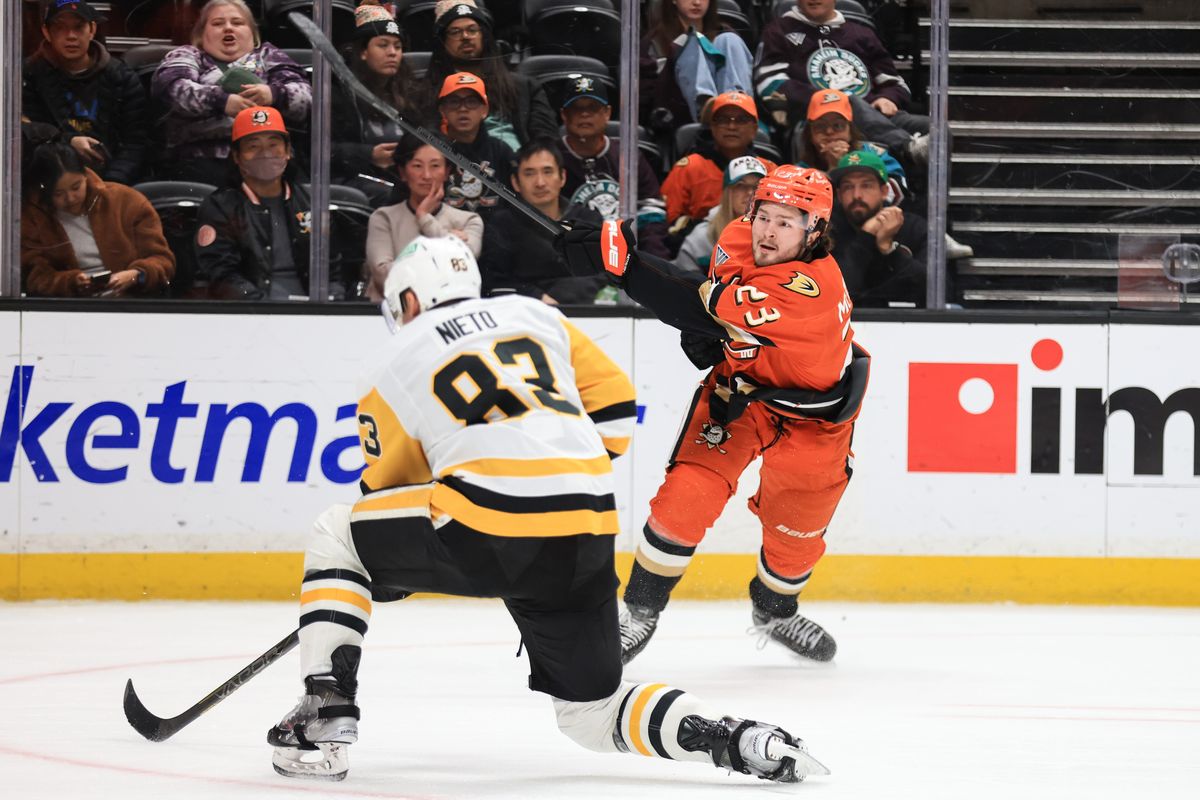 Anaheim Ducks center Mason McTavish (23) shoots the puck during the NHL game against the Pittsburgh Penguins, Thursday January 23rd, 2025 at the Honda Center in Anaheim, Calif.