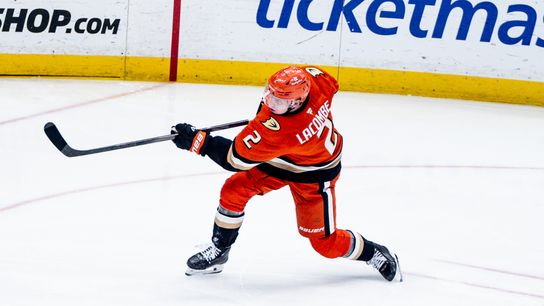 Ducks GM Verbeek, LaCombe "comfortable" with signing team-record deal early, quickly taken at Great Park Ice (Anaheim Ducks)