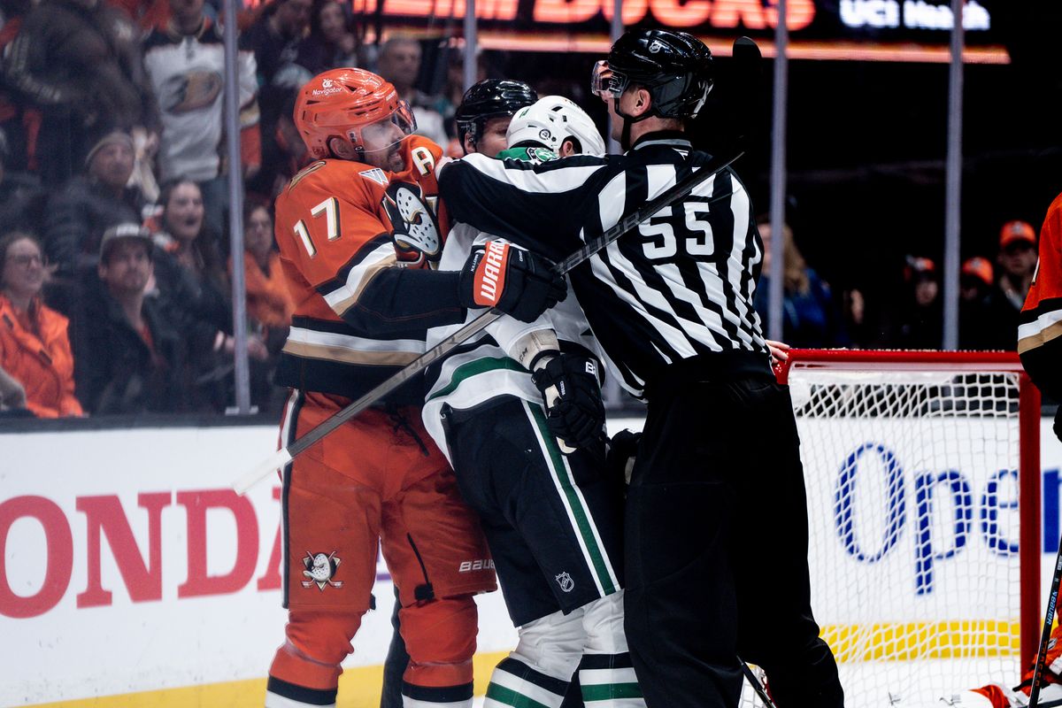 Anaheim Ducks L Alex Killorn (17) has to be separated by the ref in a game against the Dallas Stars, Tuesday February 4, 2025 at the Honda Center in Anaheim, Calif. Anaheim Ducks L Alex Killorn (17) has to be separated by the ref in a game against the Dallas Stars, Tuesday February 4, 2025 at the Honda Center in Anaheim, Calif.