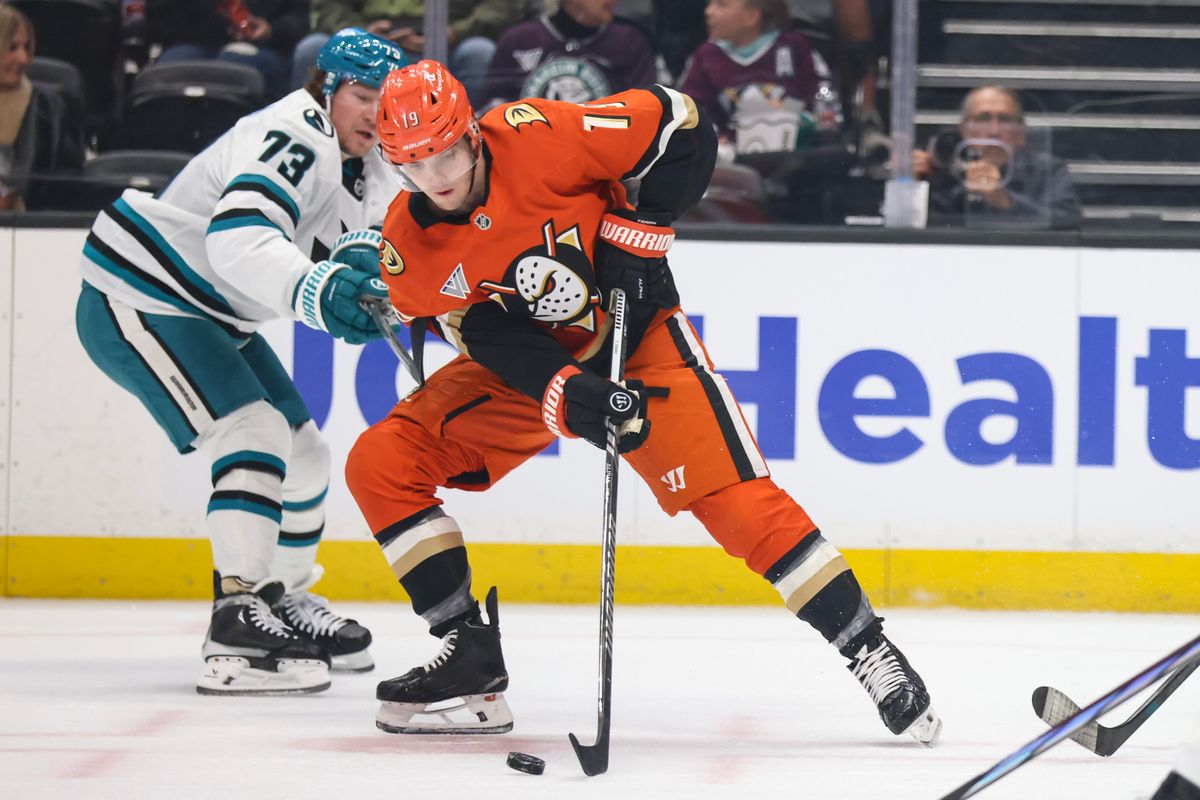 Anaheim Ducks right wing Troy Terry (19) skates with the puck during the NHL game against the San Jose Sharks Tuesday April 1st, 2025 at Honda Center in Anaheim, Calif.