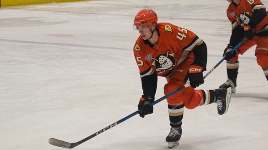 Evaluating Sennecke, highs and lows of Suchanek's return to net, as Kings' rookies best Ducks, 4-1 taken at Great Park Ice (Anaheim Ducks)
