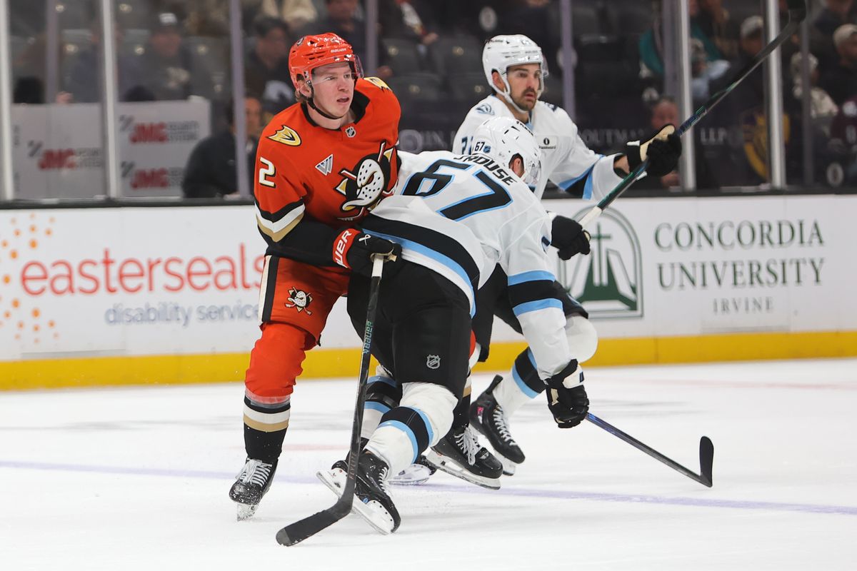 #2 D Jackson LaCombe of the Anaheim Ducks battles for position during an NHL game against the Utah Mammoth on November 17, 2025 in Anaheim, Calif.