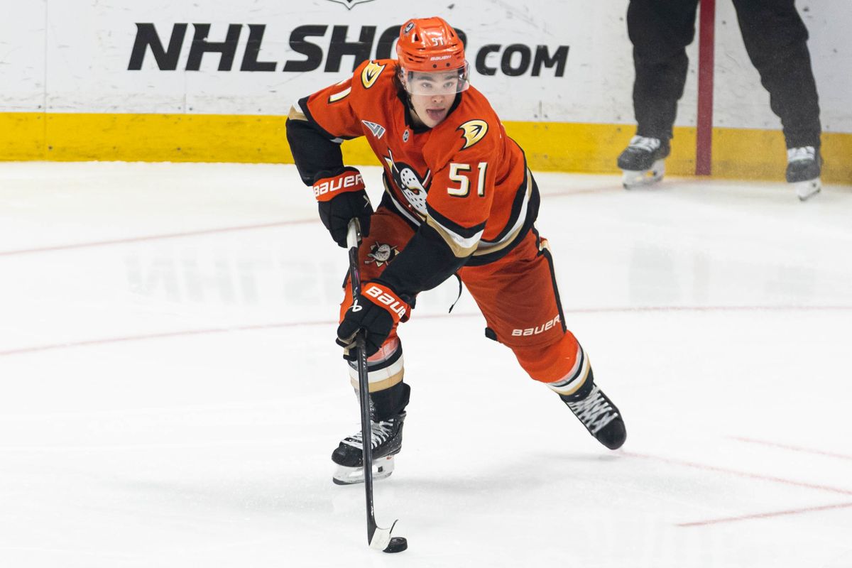 Anaheim Ducks D Olen Zellweger (51) skates with the puck during an NHL game against the Boston Bruins on November 19, 2025 in Anaheim, Calif.