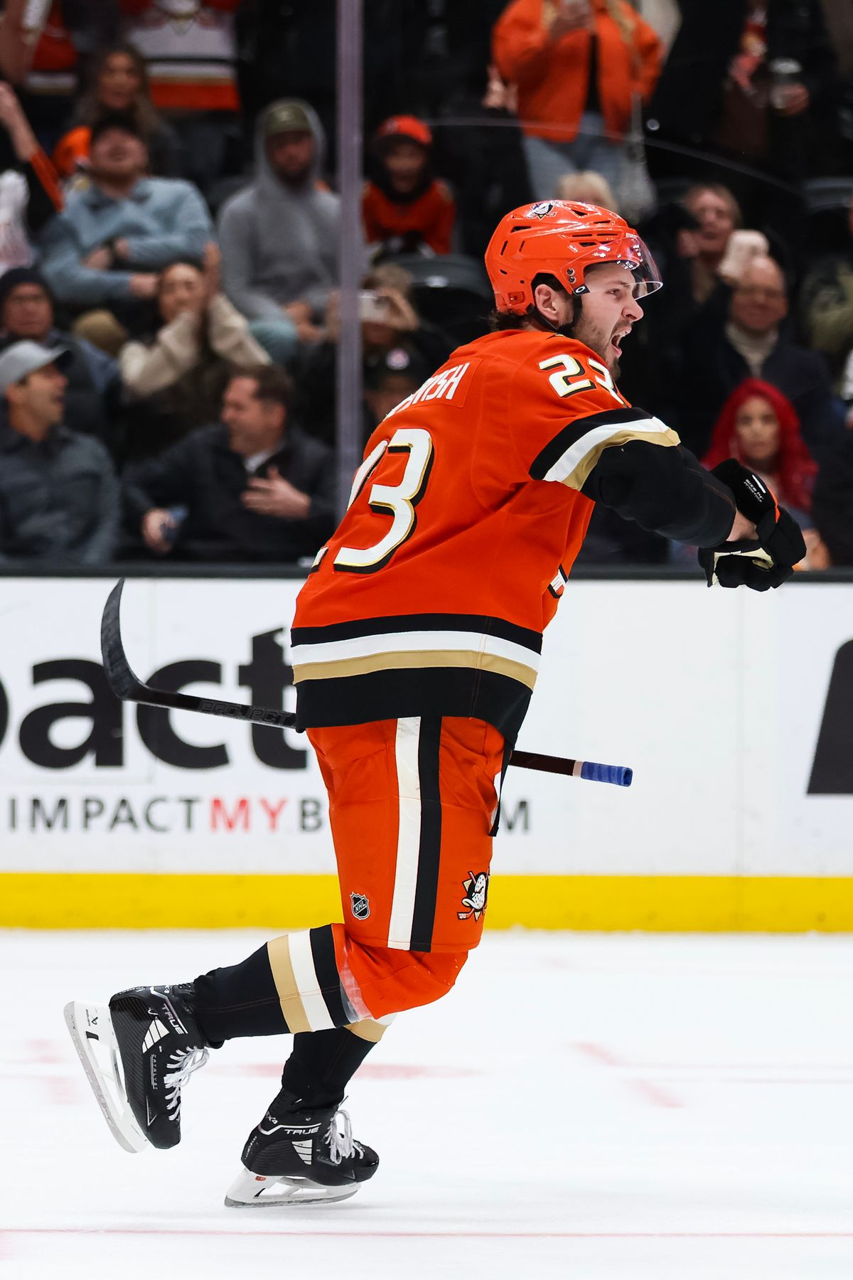 Anaheim Ducks center Mason McTavish (23) celebrates after scoring during the NHL game against the Washington Capitals, Friday December 5th, 2025 at the Honda Center in Anaheim, Calif.