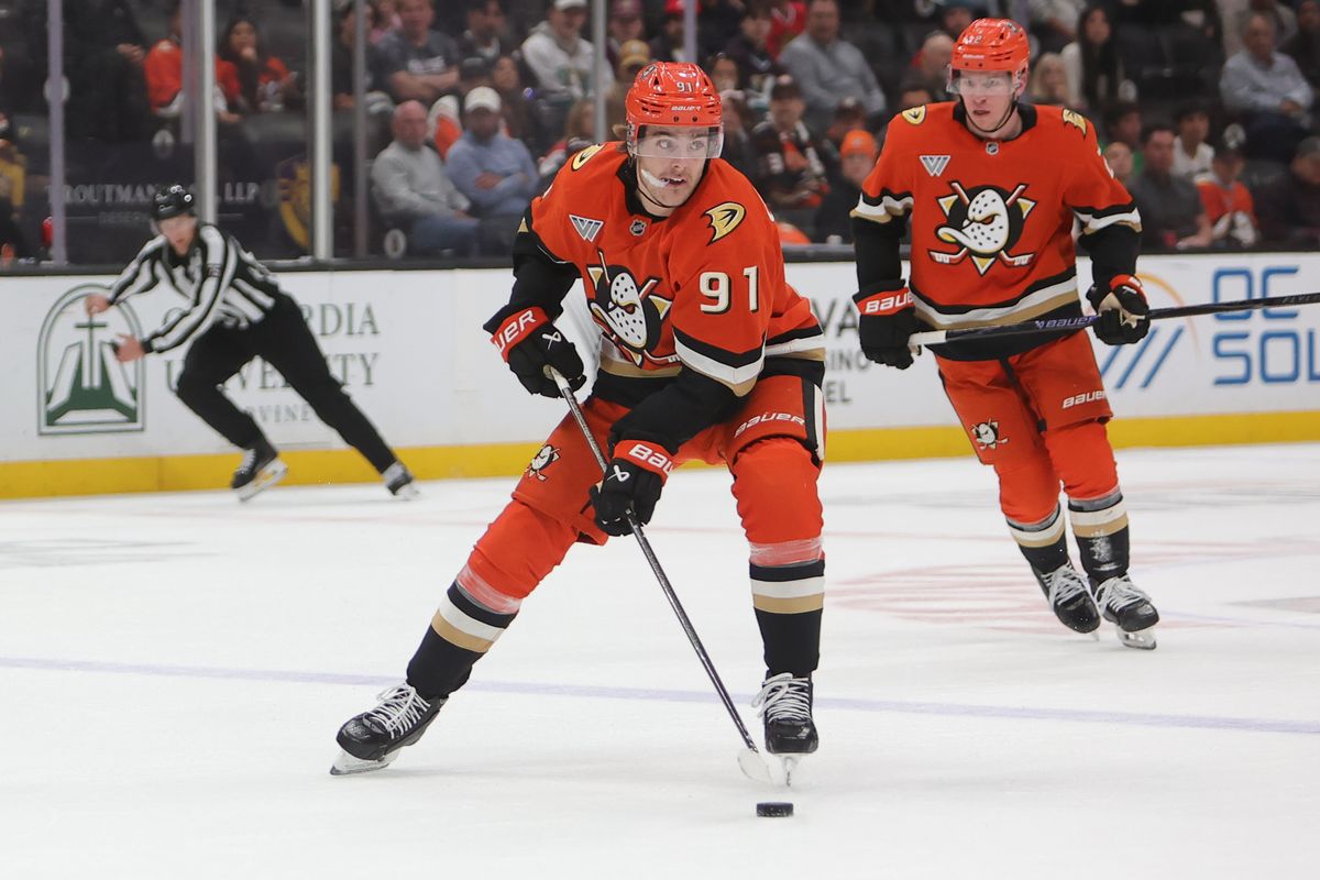 #91 C Leo Carlsson of the Anaheim Ducks skates with the puck during an NHL game against the Chicago Blackhawks on December 7, 2025 in Anaheim, CA. #91 C Leo Carlsson of the Anaheim Ducks skates with the puck during an NHL game against the Chicago Blackhawks on December 7, 2025 in Anaheim, CA.
