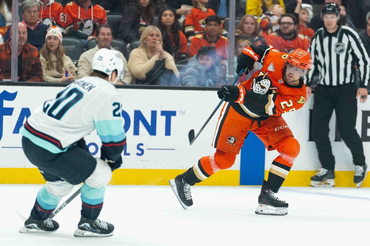 Anaheim Ducks center forward Ryan Poehling (25), taking an attempt at the goal during an NHL hockey game against the Seattle Kraken, Monday, December 22nd, 2025 in Anaheim, California