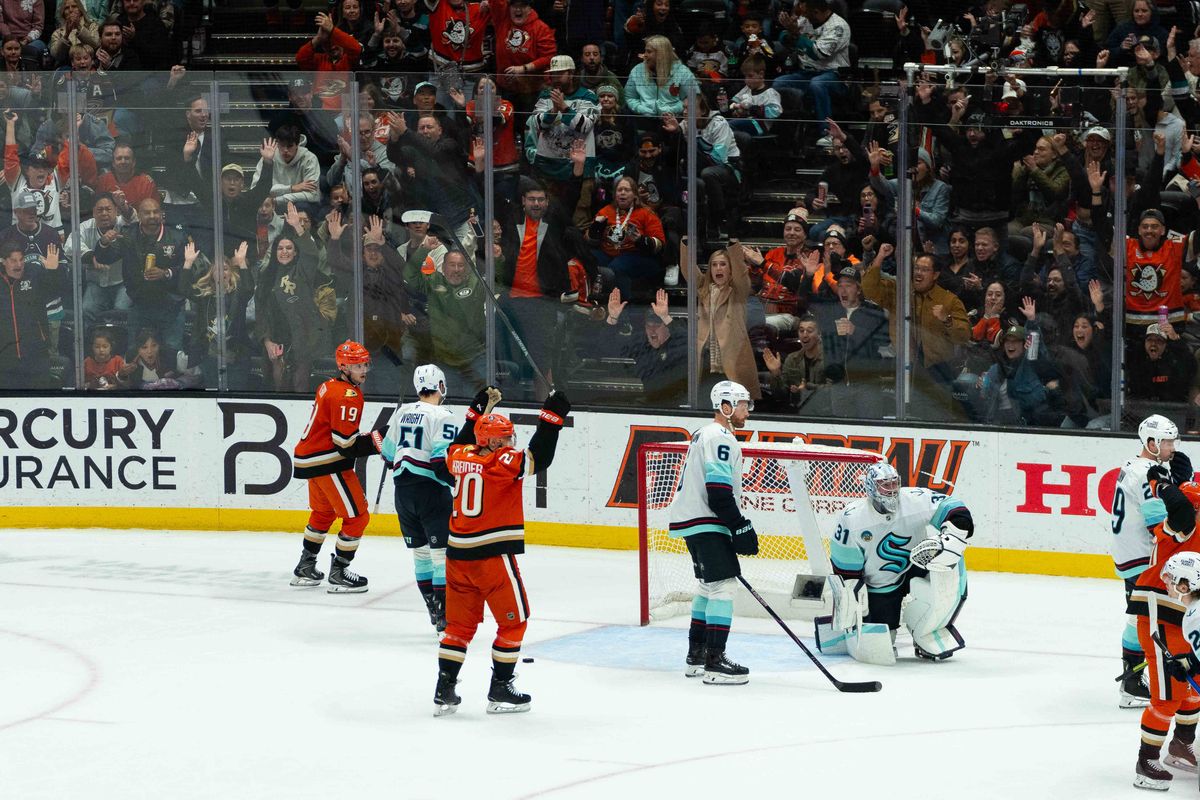 Anaheim Ducks celebrating a goal during an NHL hockey game against the Seattle Kraken, Monday, December 22nd, 2025 in Anaheim, California