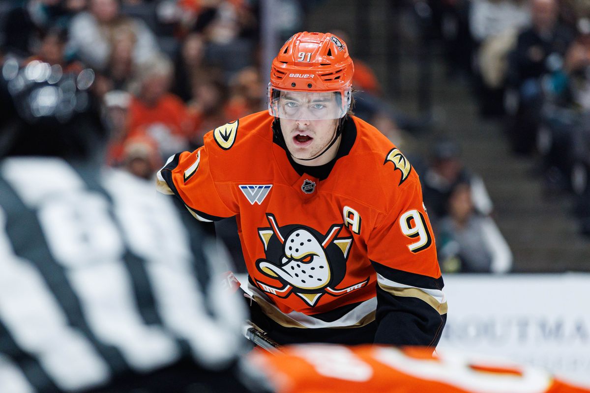 Anaheim Ducks center Leo Carlsson (91) waits for the puck to drop during an NHL match against the Calgary Flames on March 1, 2026 in Anaheim, California. Anaheim Ducks center Leo Carlsson (91) waits for the puck to drop during an NHL match against the Calgary Flames on March 1, 2026 in Anaheim, California.