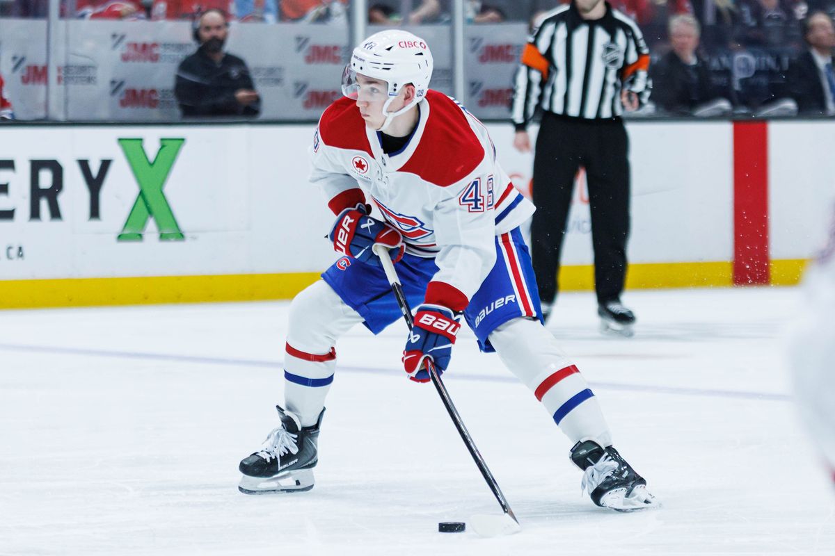 Montreal Canadiens defenseman Lane Hutson (48) looks to pass the puck during an NHL match against the Anaheim Ducks on March 6, 2026 in Anaheim, California.
