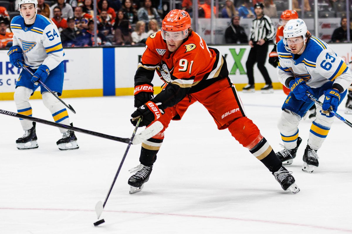 Anaheim Ducks center Leo Carlsson (91) defends the puck during an NHL match against the St. Louis Blues on March 8, 2026 in Anaheim, California.