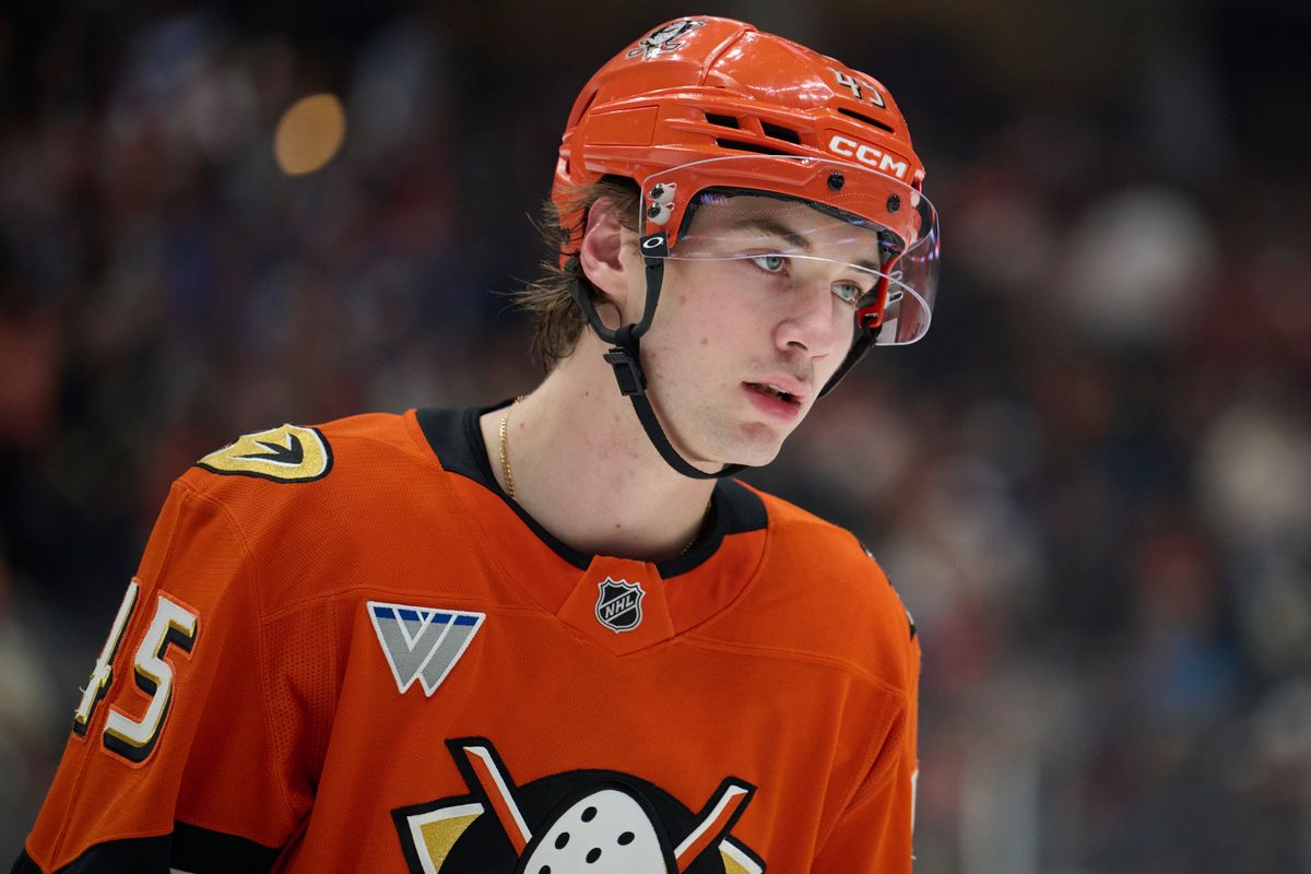 The Anaheim Ducks right wing Beckett Sennecke (45) during an NHL game against The Toronto Maple Leafs, March 30th, 2026 in Anaheim, California. The Anaheim Ducks right wing Beckett Sennecke (45) during an NHL game against The Toronto Maple Leafs, March 30th, 2026 in Anaheim, California.