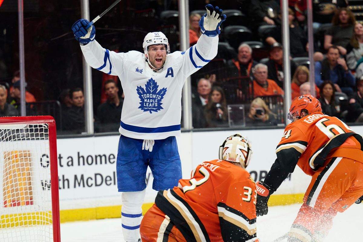 The Anaheim Ducks goaltender Ville Husso (33) misses a block during an NHL game against The Toronto Maple Leafs, March 30th, 2026 in Anaheim, California. The Anaheim Ducks goaltender Ville Husso (33) misses a block during an NHL game against The Toronto Maple Leafs, March 30th, 2026 in Anaheim, California.