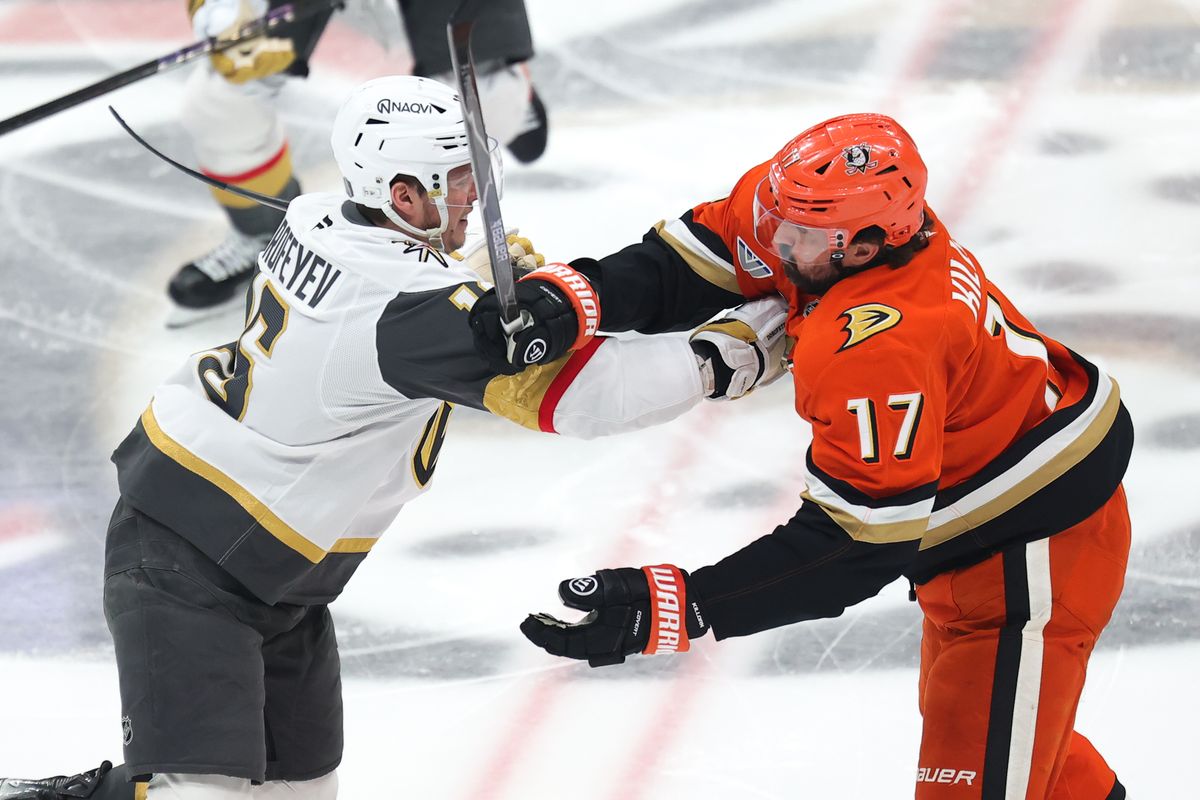 Anaheim Ducks left wing Alex Killorn (17) battles for position with Las Vegas Golden Knights right wing Pavel Dorofeyev (16) during a Stanley Cup Playoff game on May 14, 2026 in Anaheim, CA.