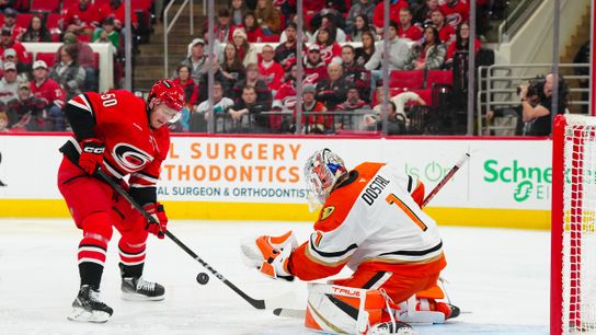 Ducks bounce back with Dostál's big saves, Gauthier's OT-winner over Carolina taken in Raleigh (Anaheim Ducks)