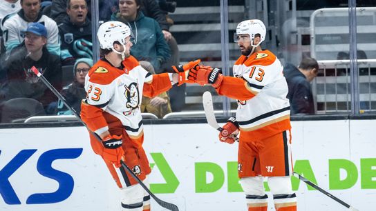 Ducks continue offensive surge, outlast Seattle in 10-goal affair taken in Seattle (Anaheim Ducks)