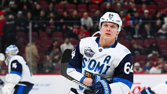 Mikael Granlund cites family, Quenneville, Selanne for Ducks signing taken in Anaheim (Anaheim Ducks)