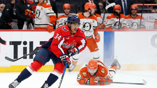 Ducks score first, drop sixth straight in 7-4 road loss to Capitals taken at Capital One Arena (Anaheim Ducks)