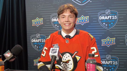 Ducks select Roger McQueen No. 10 overall in 2025 NHL Draft taken at Peacock Theater (Anaheim Ducks)