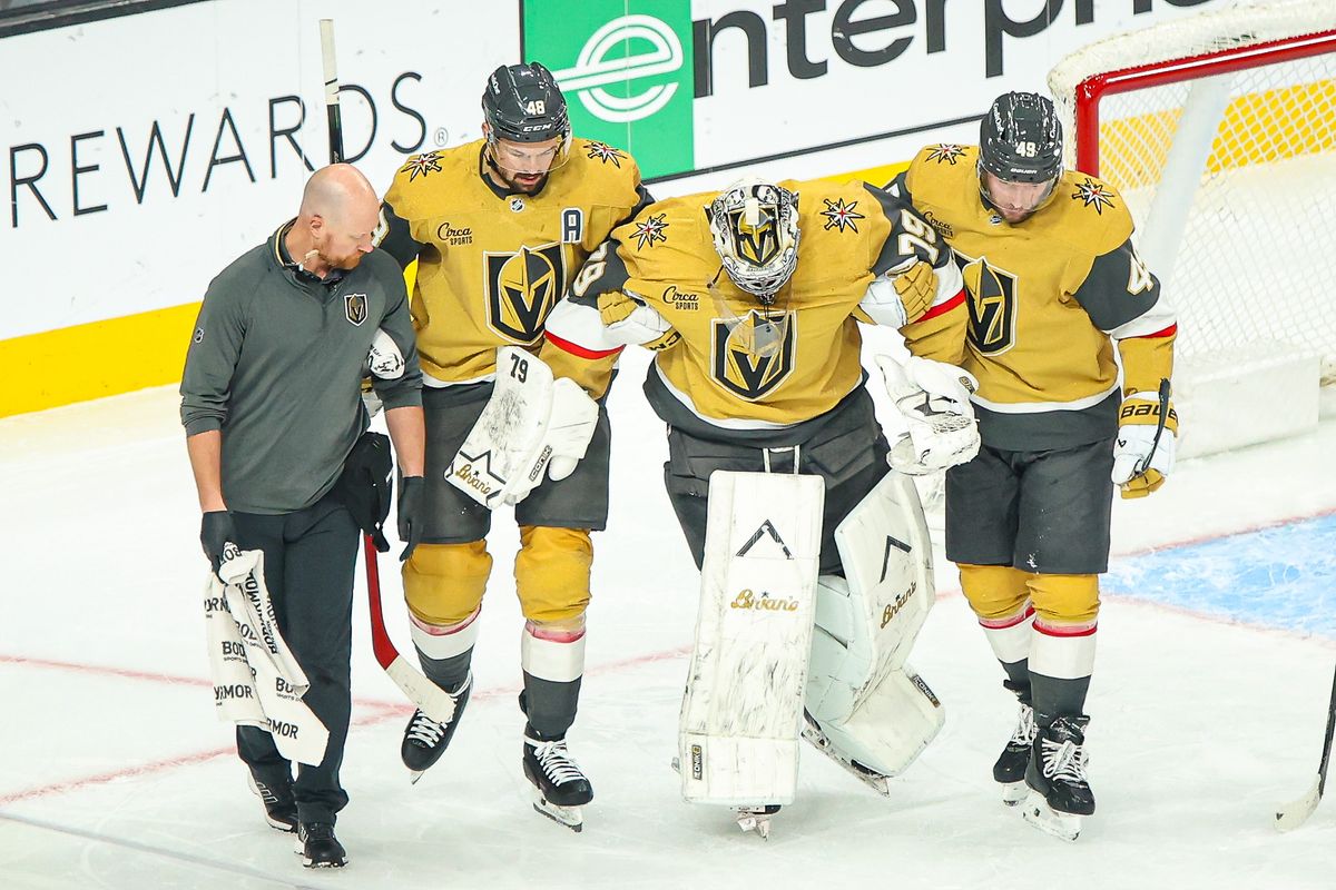 Vegas Golden Knights G Carter Hart (79) skates off with assistance from his teammates after sustaining an injury on Thursday January 8, 2026, in Las Vegas, Nevada. 