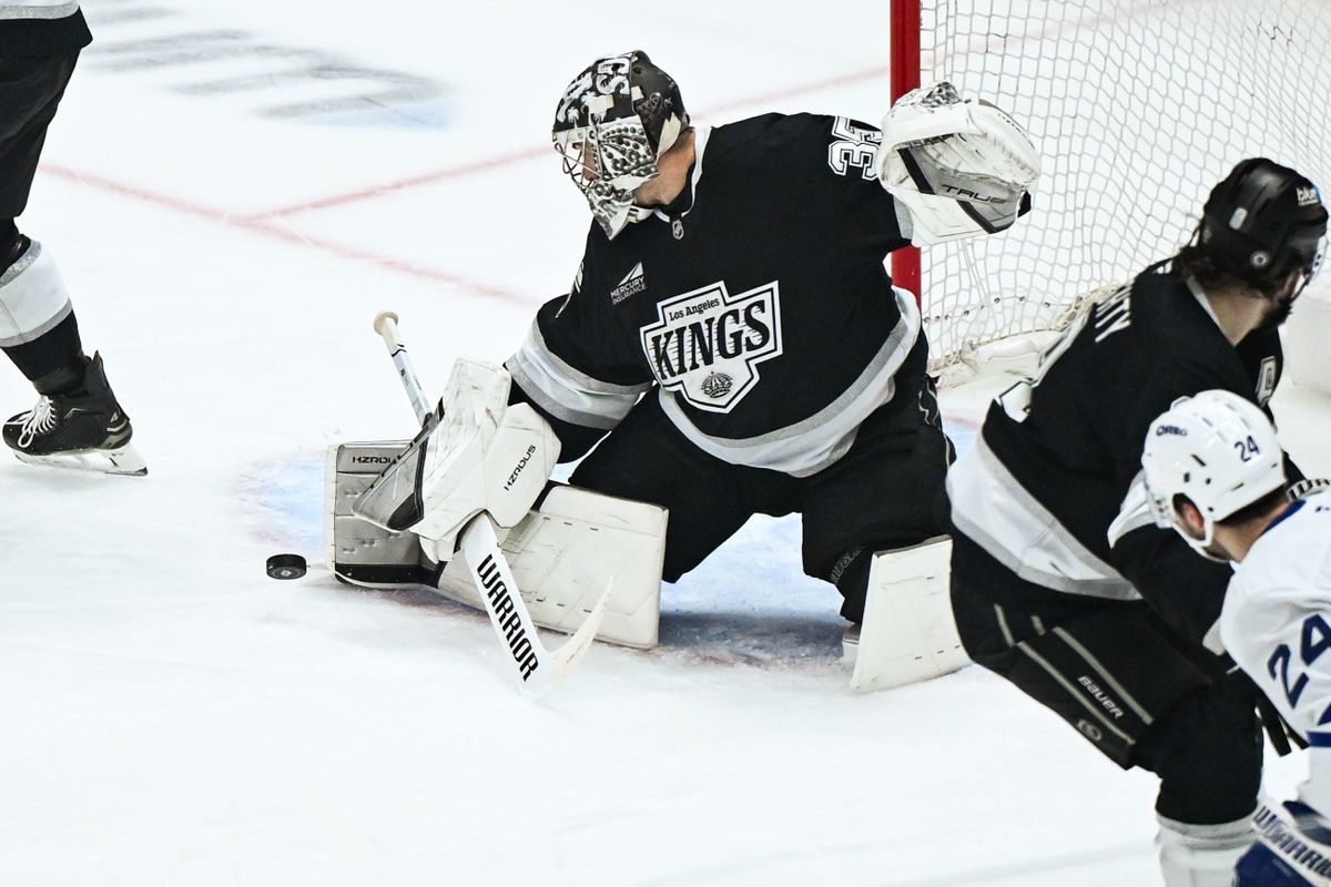 Los Angeles Kings Goalie Darcy Kuemper (35) makes a save during an NHL hockey game against the Toronto Maple Leafs, Saturday, March 29, 2025, in Los Angeles Calif. Los Angeles Kings Goalie Darcy Kuemper (35) makes a save during an NHL hockey game against the Toronto Maple Leafs, Saturday, March 29, 2025, in Los Angeles Calif.