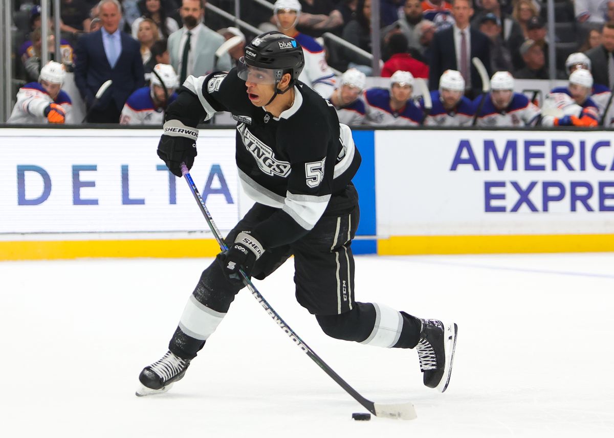 Los Angeles Kings RW (55) Quinton Byfield takes a shot on goal against the Edmonton Oilers on April 5, 2025 at Crypto.com Arena in Los Angeles, CA.