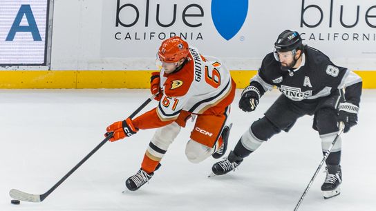 Ducks' preseason ends in OT loss to Kings; is team, McTavish regular-season ready? Sennecke on the roster? taken at Crypto.com Arena (Anaheim Ducks)